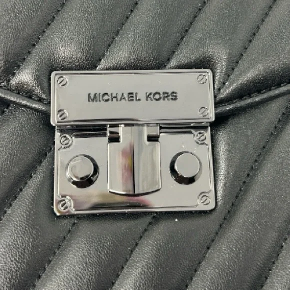 Michael Kors Rose‎ Quilted Shoulder Bag Black Medium - Picture 8 of 12
